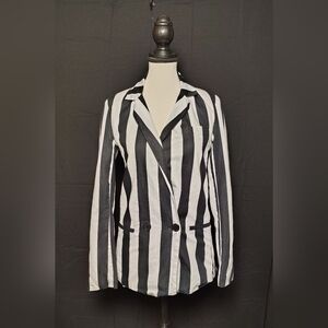 Zapa Woman Black and White Striped Blazer Small